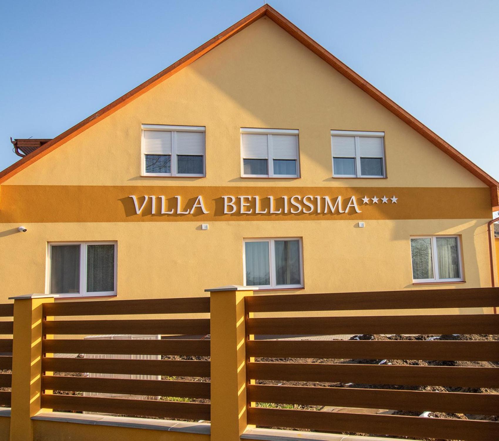 Villa Bellissima Szabolcs エクステリア 写真